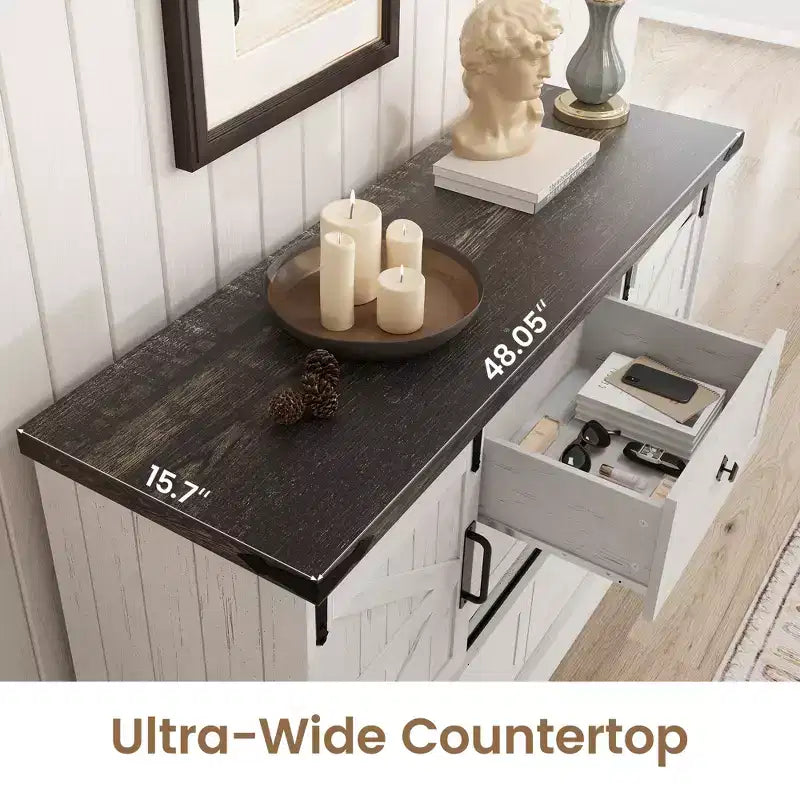 Commode de ferme pour chambre à coucher avec 4 tiroirs et portes coulissantes style grange, commode de rangement, meuble TV rustique avec étagère, organisateur pour salon, entrée